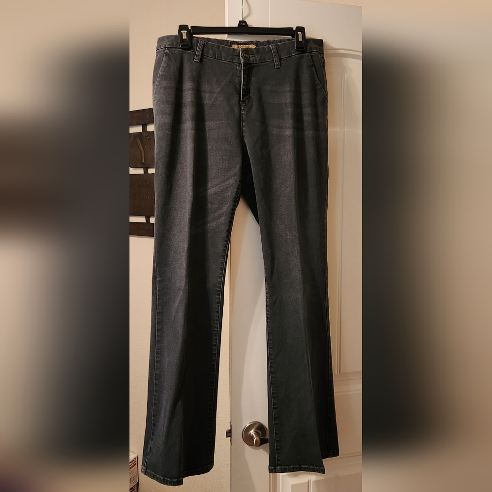 🙋‍♀️🎁🤶Women's Dear John Black Jeans/Pants; Size 31